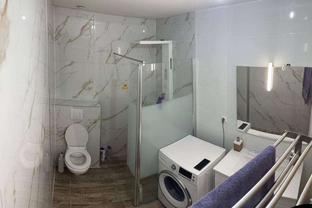 Appartement Prive Dans Villa Montauban Exteriér fotografie