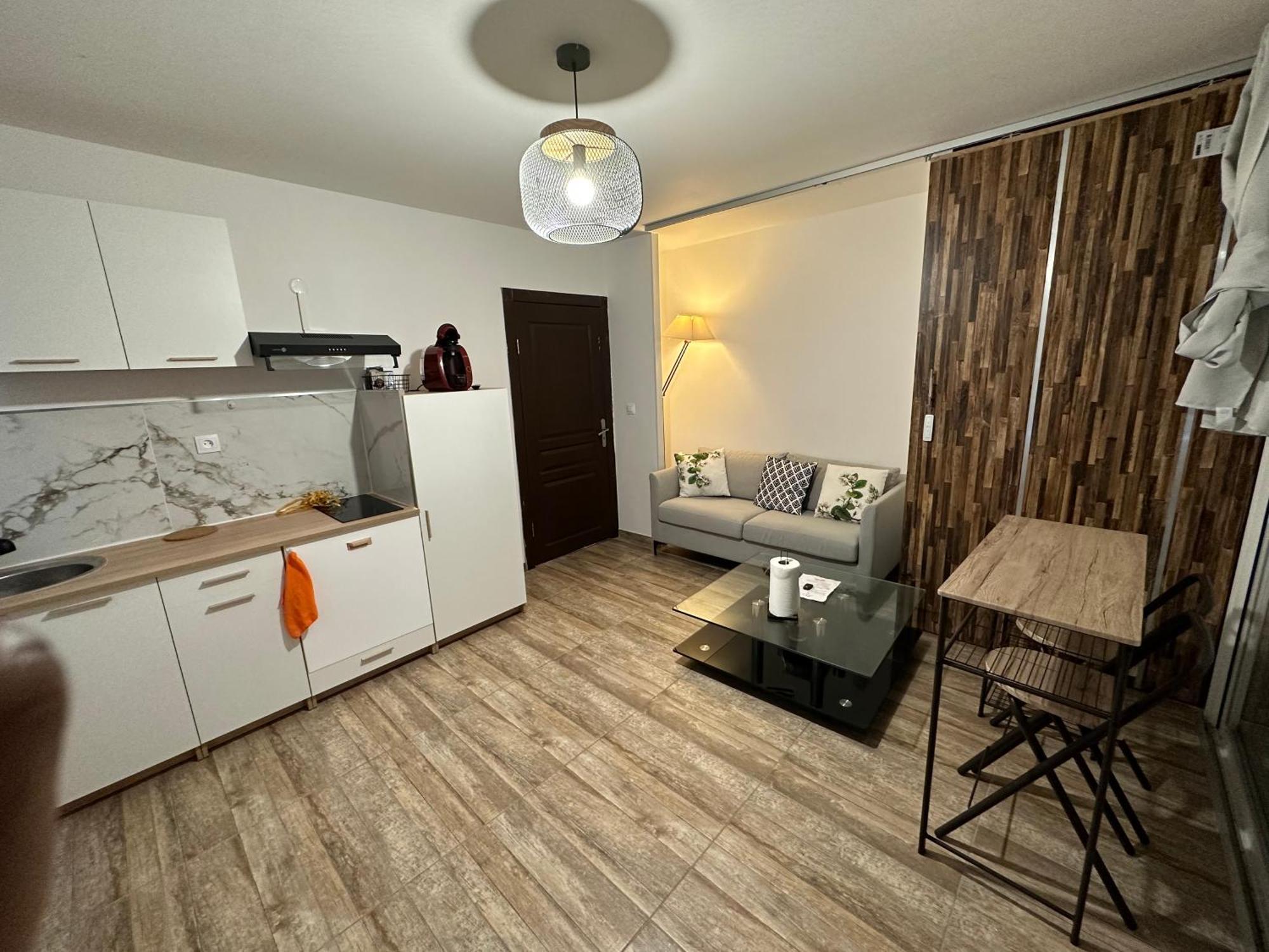 Appartement Prive Dans Villa Montauban Exteriér fotografie
